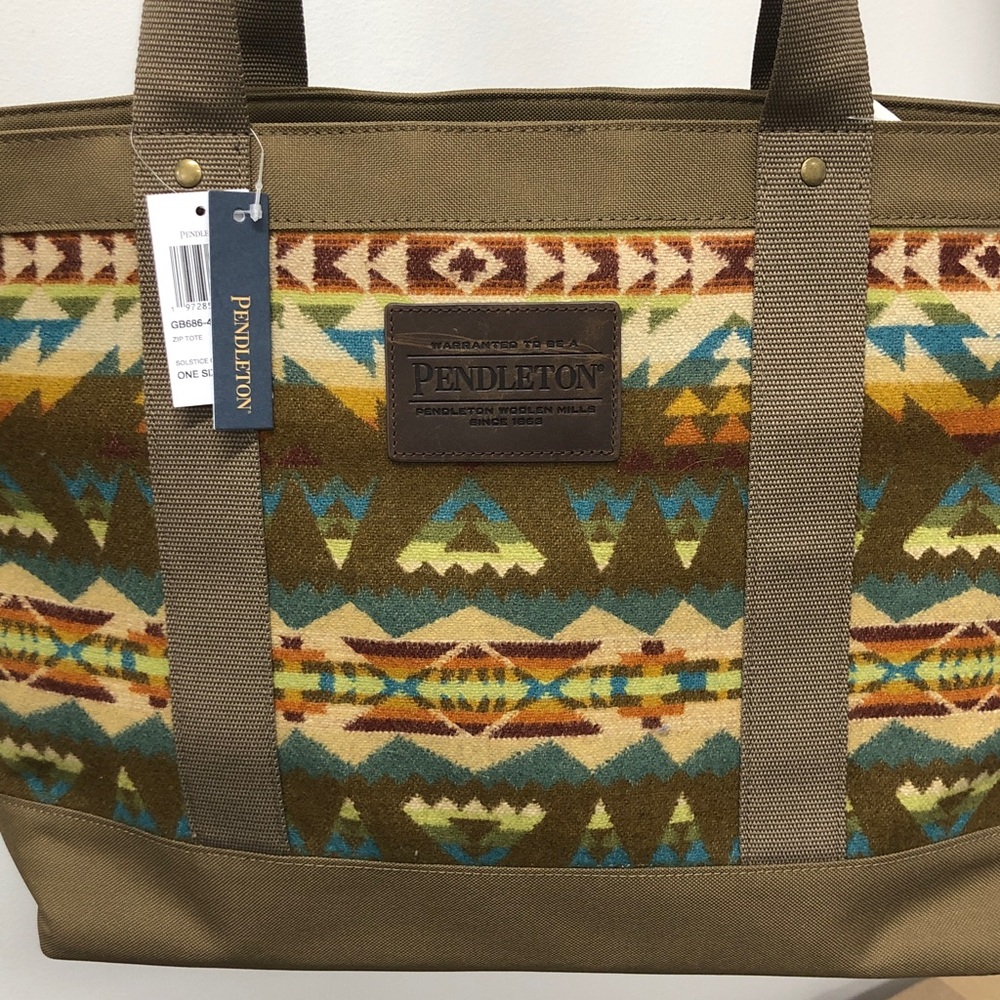 Pendleton Solstice Canyon Native Print Leather an… - image 2